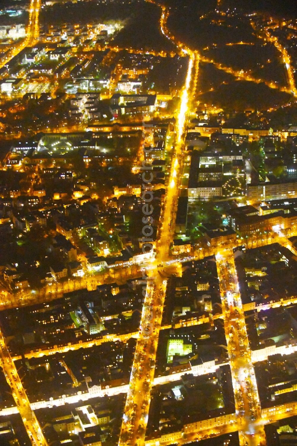 Aerial photograph at night Potsdam - Night lighting Street - road guidance Gutenbergstrasse - Brandenburger Strasse - Charlottenstrasse in the district Innenstadt in Potsdam in the state Brandenburg, Germany