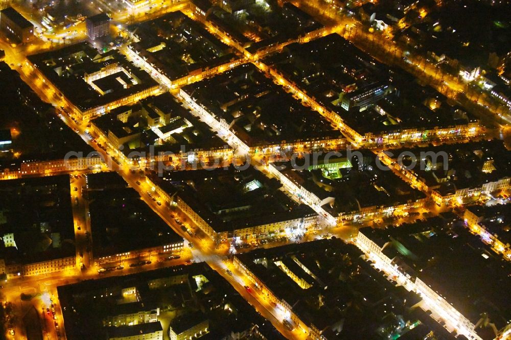 Potsdam at night from above - Night lighting Street - road guidance Gutenbergstrasse - Brandenburger Strasse - Charlottenstrasse in the district Innenstadt in Potsdam in the state Brandenburg, Germany