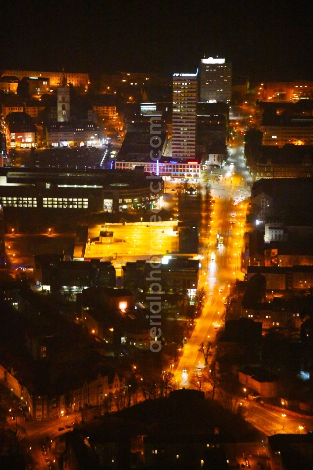 Aerial image at night Frankfurt (Oder) - Night lighting Street - road guidance Heilbronner Strasse - Logenstrasse in Frankfurt (Oder) in the state Brandenburg, Germany