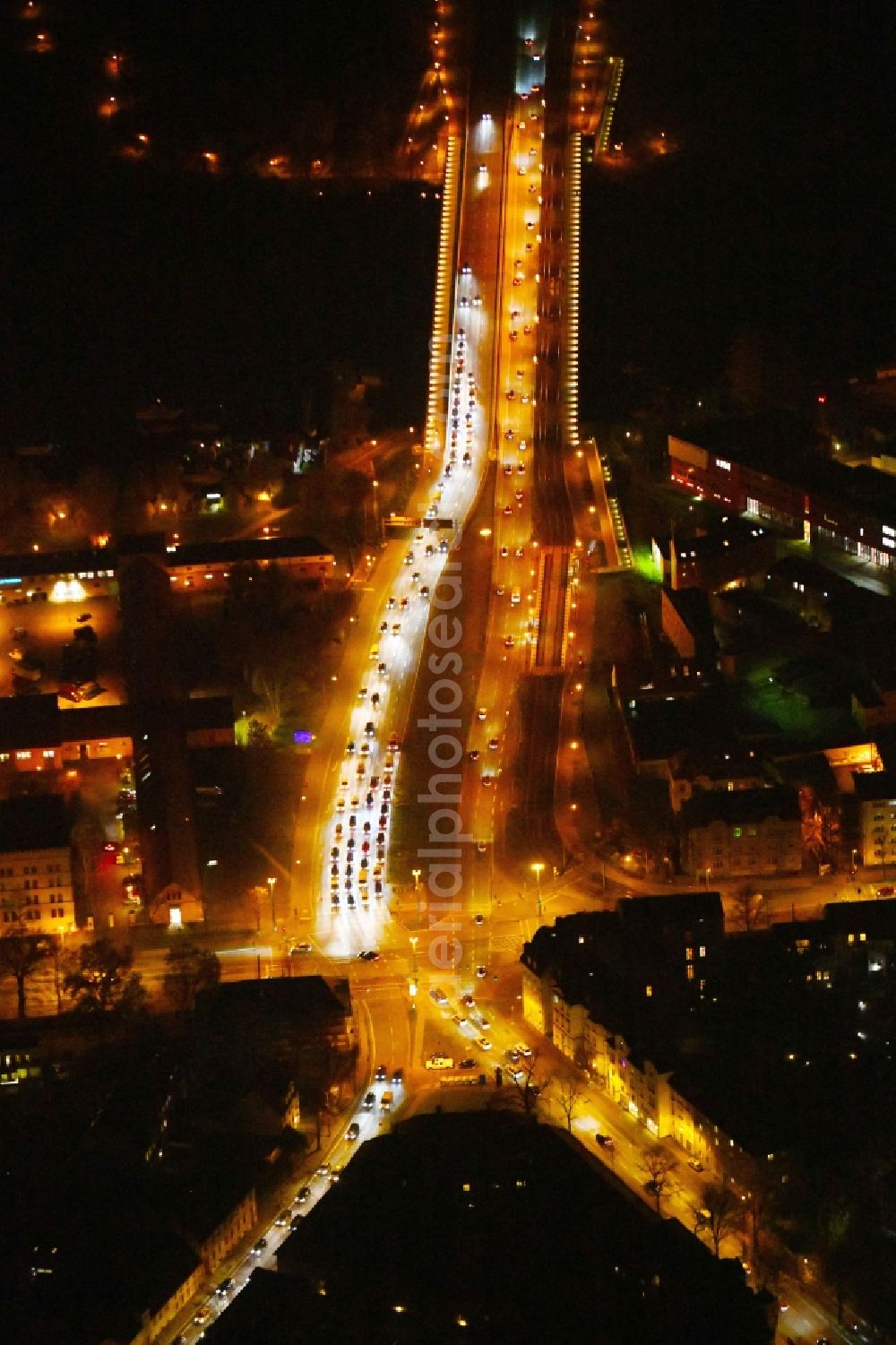 Potsdam at night from the bird perspective: Night lighting Street - road guidance Nuthestrasse in the district Innenstadt in Potsdam in the state Brandenburg, Germany