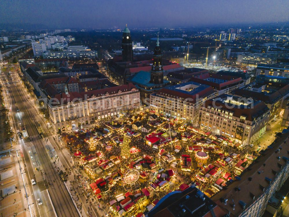 Aerial image at night Dresden - Night lights and lighting sales and snack stands and trading booths at the Striezelmarkt on the Altmarkt in Dresden in the federal state of Saxony, Germany