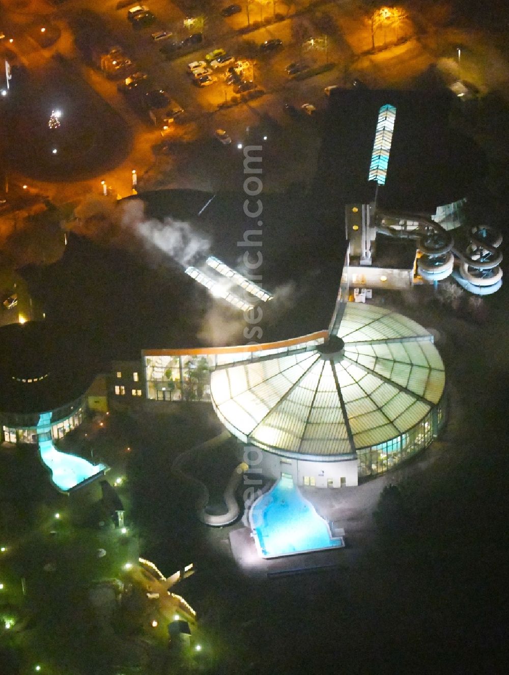 Zeulenroda-Triebes at night from above - Night lighting Spa and swimming pools at the swimming pool of the leisure facility Waikiki Zeulenroda in Zeulenroda-Triebes in the state Thuringia, Germany