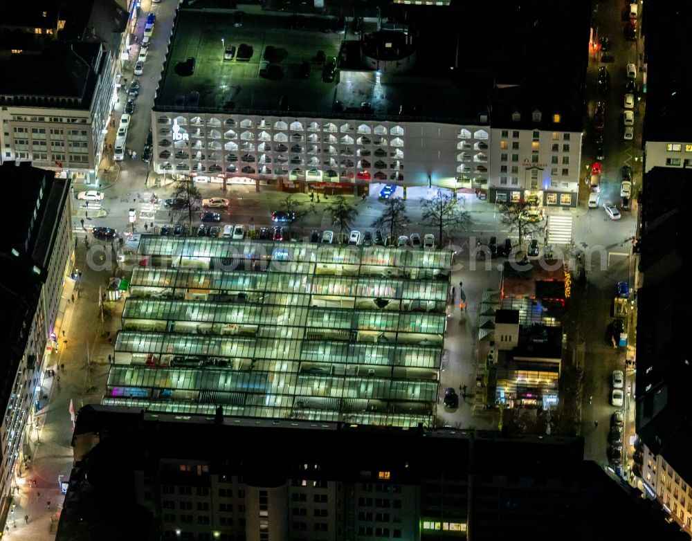 Aerial photograph at night Düsseldorf - Night lighting sale and food stands and trade stalls in the market place Carlsplatz in the historic city centre of Duesseldorf in the state of North Rhine-Westphalia