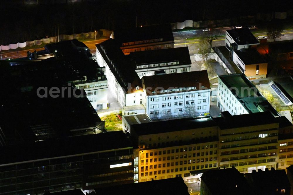 Stuttgart at night from the bird perspective: Night lighting administrative building of the State Authority of Public prosecutor on Neckarstrasse in Stuttgart in the state Baden-Wurttemberg, Germany
