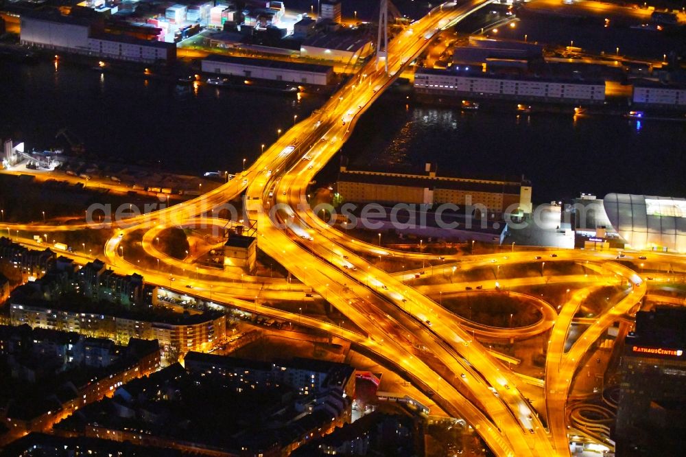 Aerial image at night Ludwigshafen am Rhein - Night lighting viaduct of the expressway - federal road B44 in the district Muehlauhafen in Ludwigshafen am Rhein in the state Rhineland-Palatinate, Germany