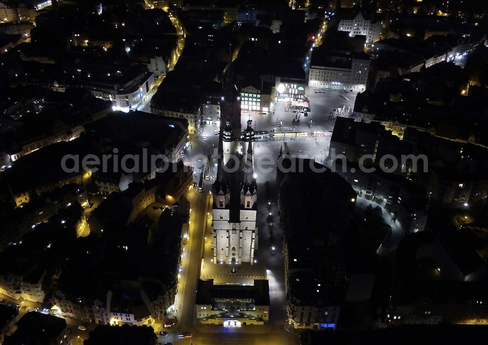 Halle (Saale) at night from the bird perspective: Night aerial view from the historic center of sder market Church of Our love women, Red Tower and marketplace in Halle (Saale) in Saxony-Anhalt