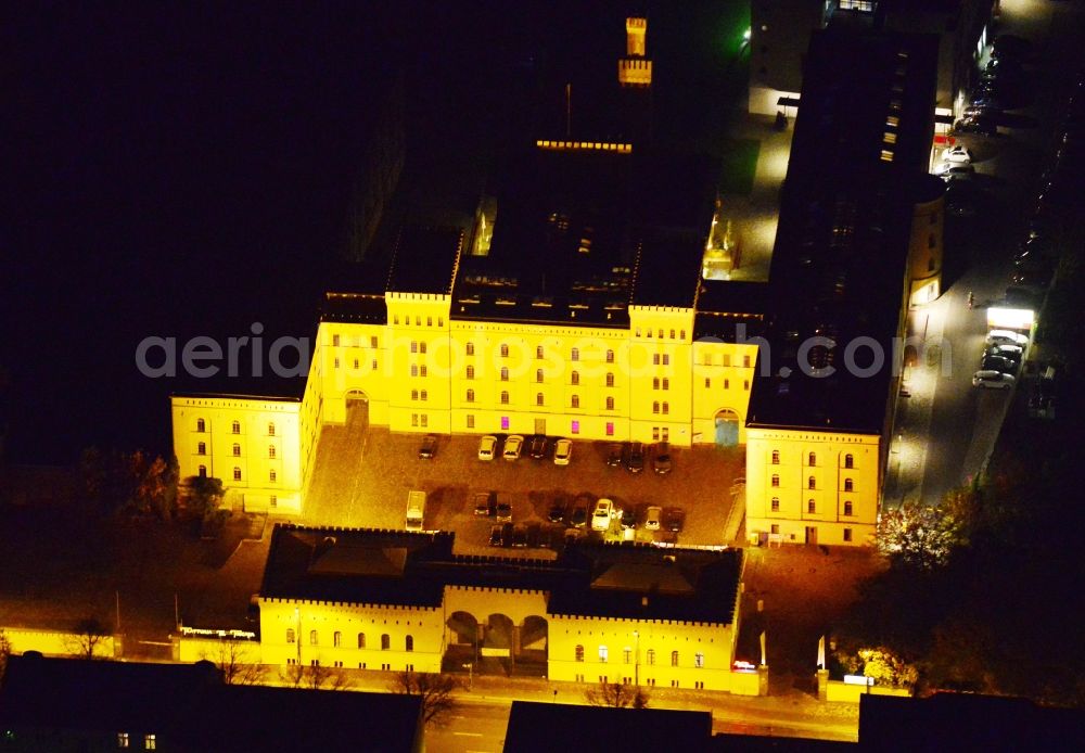 Aerial photograph at night Potsdam - Night aerial photo of the arcona Hotel am Havelufer in Potsdam in the state Brandenburg