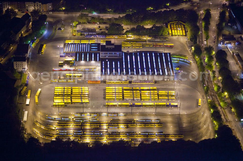 Essen at night from above - Nachtluftbild vom EVAG Strasssenbahndepot in Essen. Night aerial view of EVAG Strasssenbahndepot in Essen.