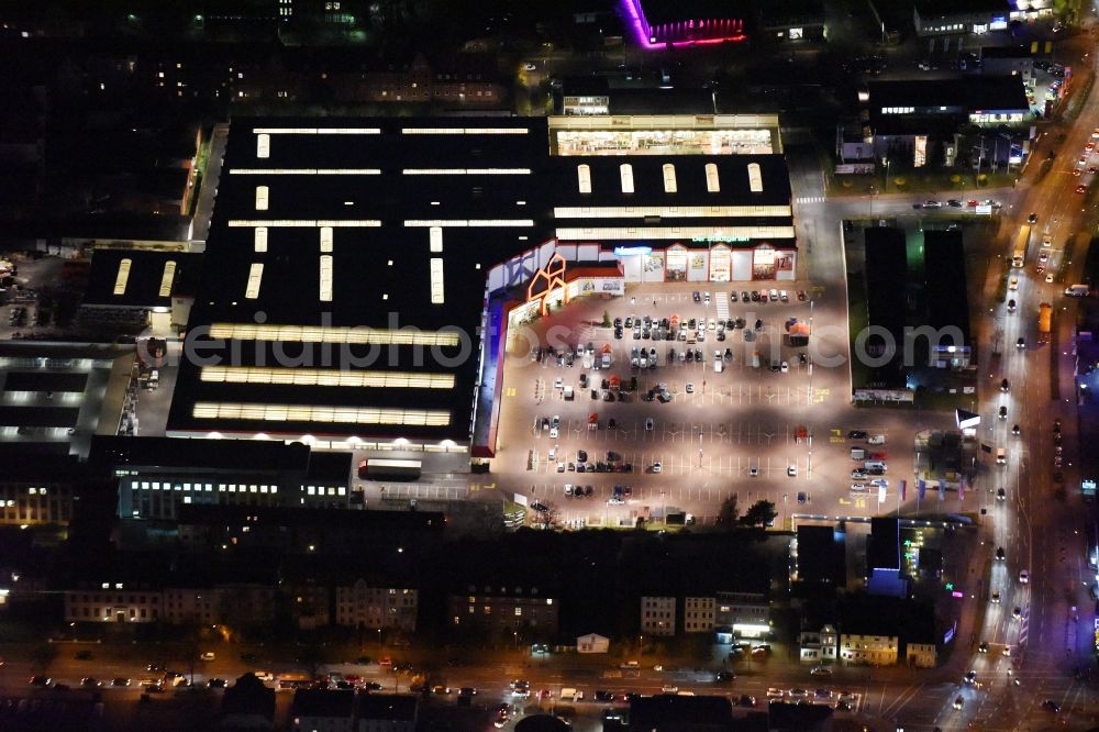 Lübeck at night from above - Night view building of the construction market Bauhaus in the district Sankt Lorenz Nord in Luebeck in the state Schleswig-Holstein