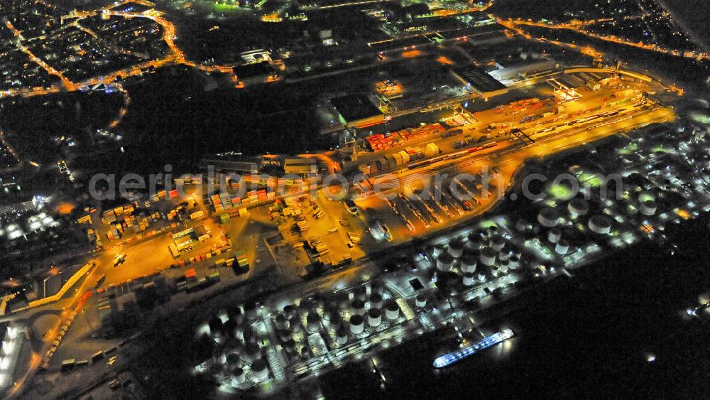 Duisburg at night from above - Nachtluftbild vom Hafen in Duisburg, auch Duisport genannt, in Nordrhein-Westfalen / NW. Aerial night photograph / night shot of the Port Duisburg, also called Duisport in North Rhine Westphalia / NW. -