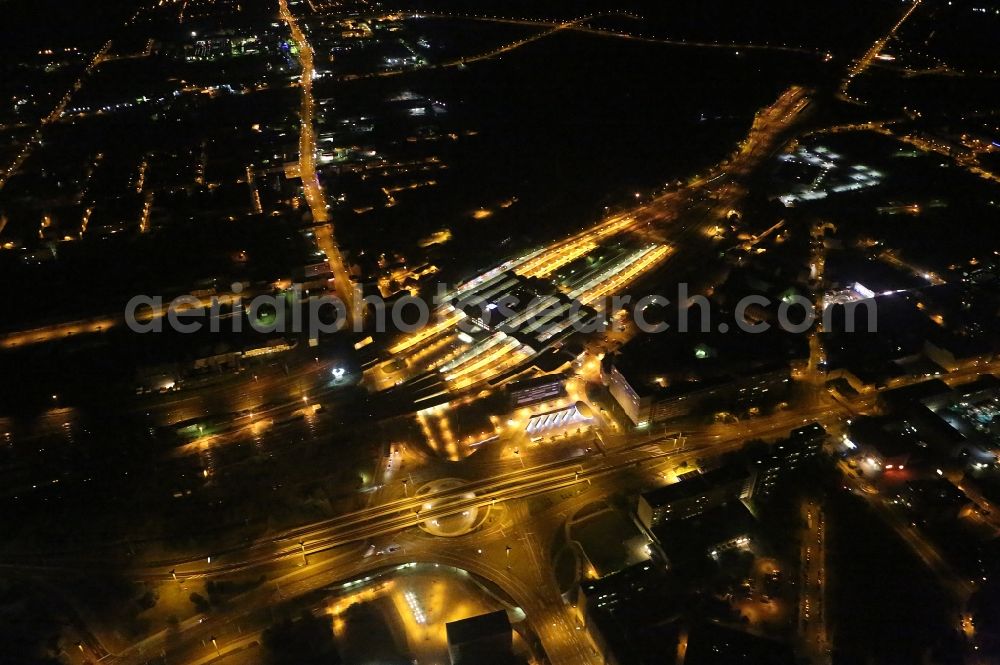 Aerial image at night Halle (Saale) - View of the main station in Halle ( Saale ) in the state Saxony-Anhalt at night