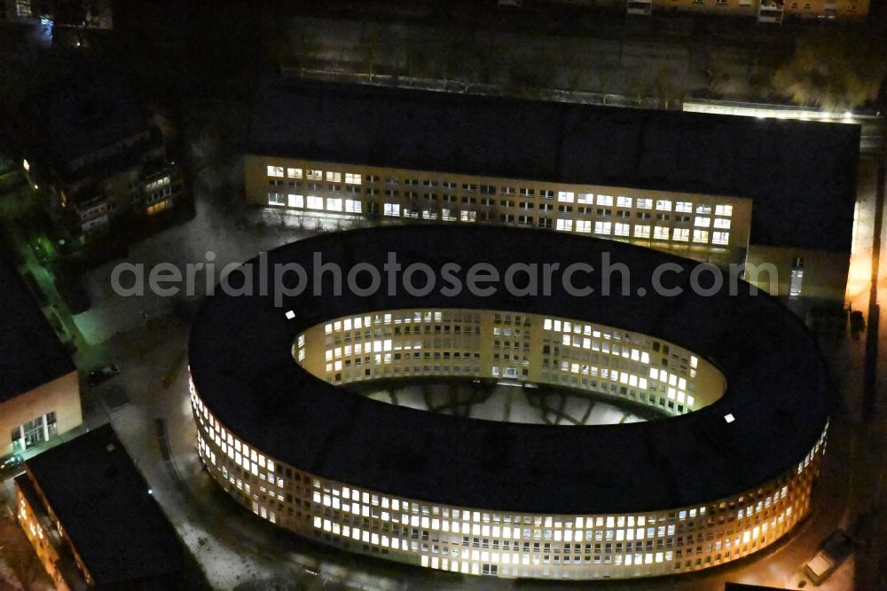 Potsdam at night from the bird perspective: Nigt view of the oval office park Sanssouci in Potsdam in the state Brandenburg