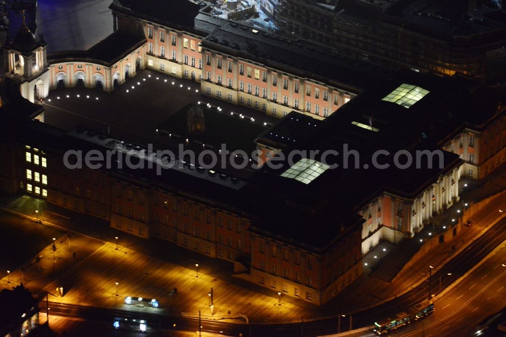 Aerial photograph at night Potsdam - View of the Potsdamer Stadtschloss in Potsdam in the state Brandenburg