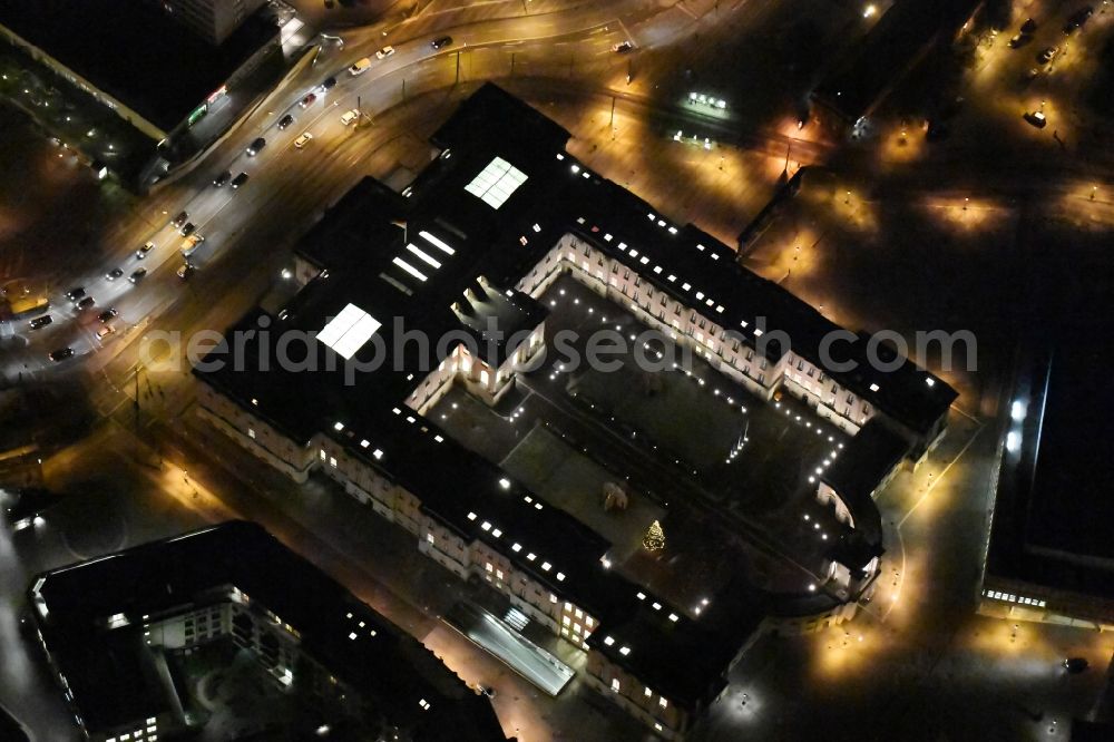 Aerial photograph at night Potsdam - View of the Potsdamer Stadtschloss in Potsdam in the state Brandenburg