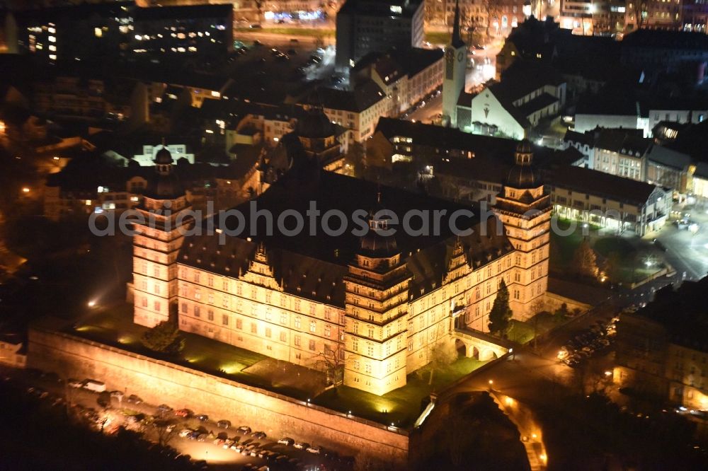 Aschaffenburg at night from the bird perspective: Night view Building and castle park systems of water castle Johannisburg in Aschaffenburg in the state Bavaria