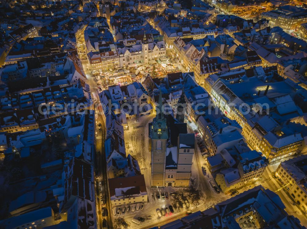 Aerial image at night Freiberg - Night lighting christmassy market event grounds and sale huts and booths on street Obermarkt in the district Altstadt in Freiberg in the state Saxony, Germany