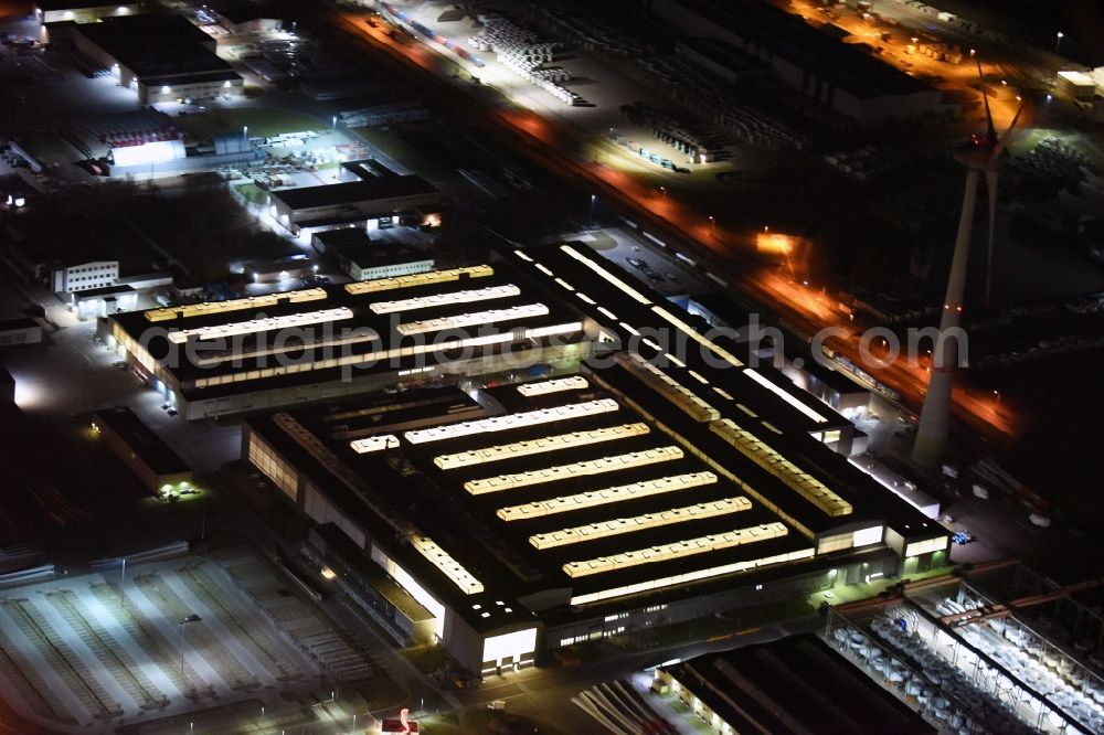 Magdeburg at night from above - Night lighting premises of the wind turbine manufacturer ENERCON GmbH in Magdeburg in Saxony-Anhalt