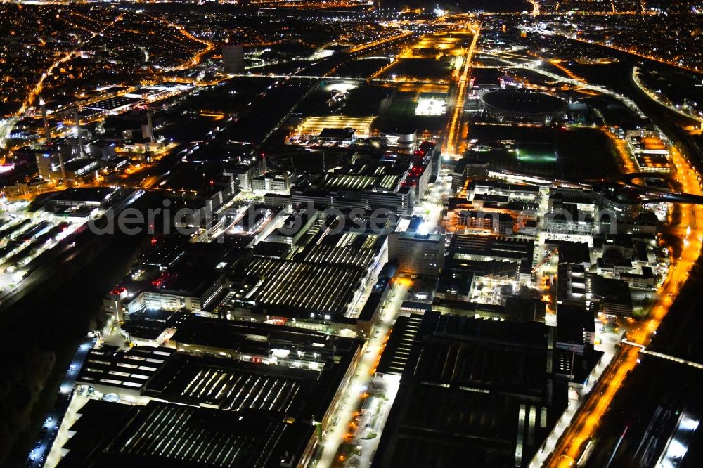 Aerial photograph at night Stuttgart - Night lighting building and production halls on the premises of Merceof-Benz Nieoflassung on Ufer of Neckar in the district Untertuerkheim in Stuttgart in the state Baden-Wurttemberg, Germany