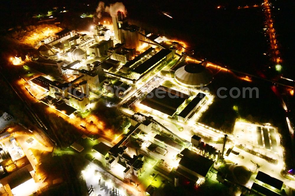 Aerial photograph at night Rüdersdorf - Night lighting cEMEX cement plant in Ruedersdorf in Brandenburg