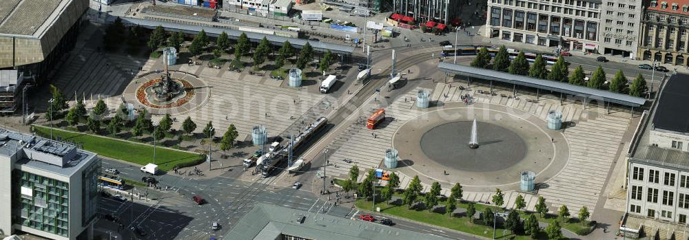 Aerial image Leipzig - Blick auf den Augustusplatz vor dem Opernhaus Leipzig - gegenüber dem Gewandhaus Leipzig. View the square Augustusplatz in front of the Leipzig Opera House - opposite the Gewandhaus Leipzig.