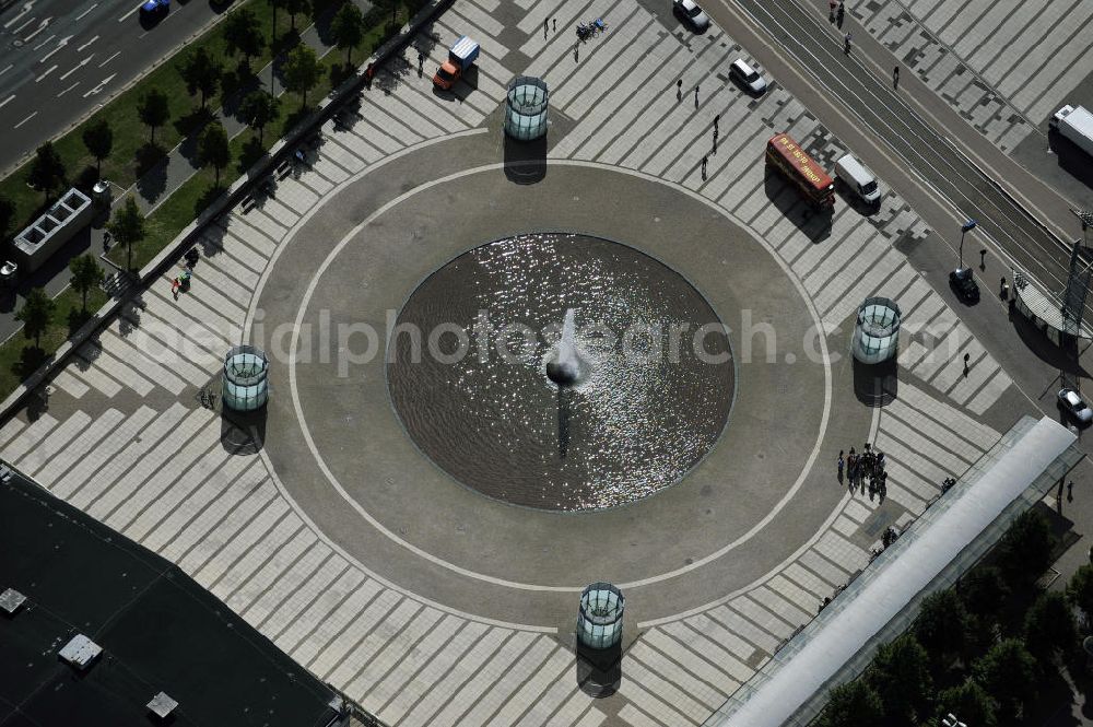 Aerial image Leipzig - Blick auf den Augustusplatz vor dem Opernhaus Leipzig - gegenüber dem Gewandhaus Leipzig. View the square Augustusplatz in front of the Leipzig Opera House - opposite the Gewandhaus Leipzig.