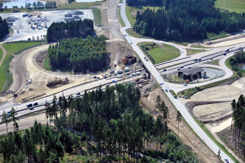 Aerial photograph Dittersdorf - Buildings and route of the motorway A9 motorway with four lanes now. Currently, reconstruction, expansion and new construction work is underway for the six-lane expansion of Highway 9 between Triptis and Schleiz by Wayss & Freytag Ingenieurbau and EUROVIA VINCI