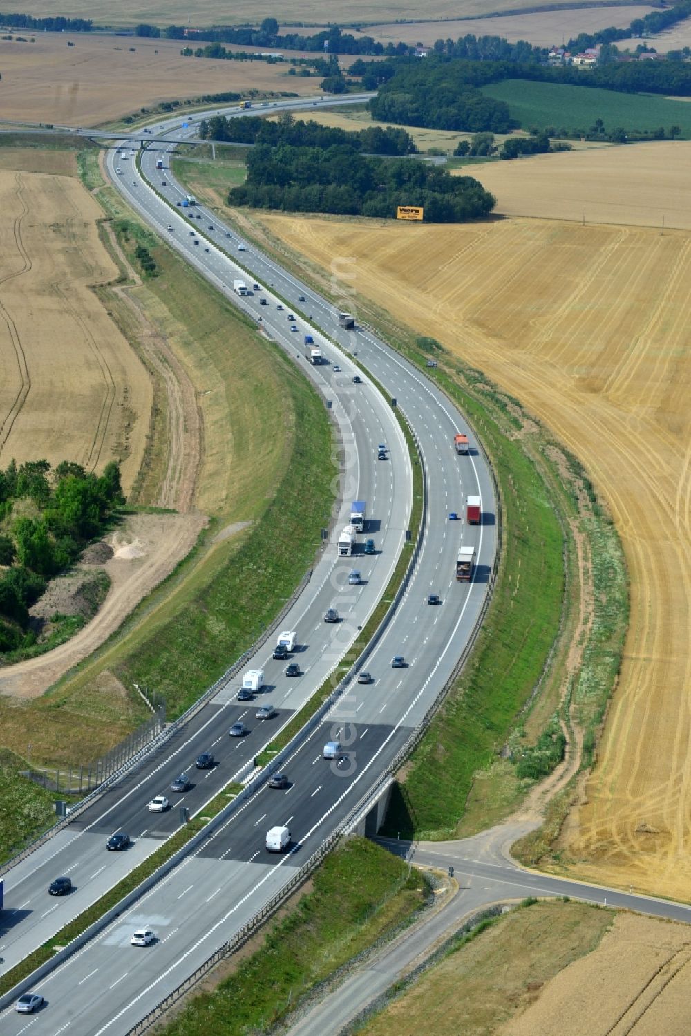 Aerial image Lemnitz - Buildings and route of the motorway A9 motorway with four lanes now. Currently, reconstruction, expansion and new construction work is underway for the six-lane expansion of Highway 9 between Triptis and Schleiz by Wayss & Freytag Ingenieurbau and EUROVIA VINCI in Thuringia