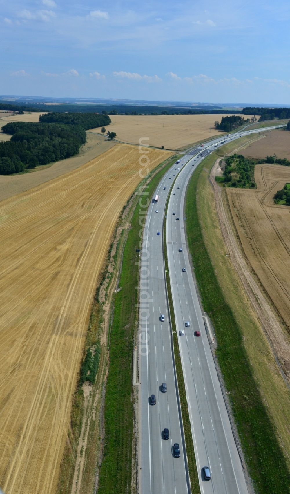 Aerial image Lemnitz - Buildings and route of the motorway A9 motorway with four lanes now. Currently, reconstruction, expansion and new construction work is underway for the six-lane expansion of Highway 9 between Triptis and Schleiz by Wayss & Freytag Ingenieurbau and EUROVIA VINCI in Thuringia