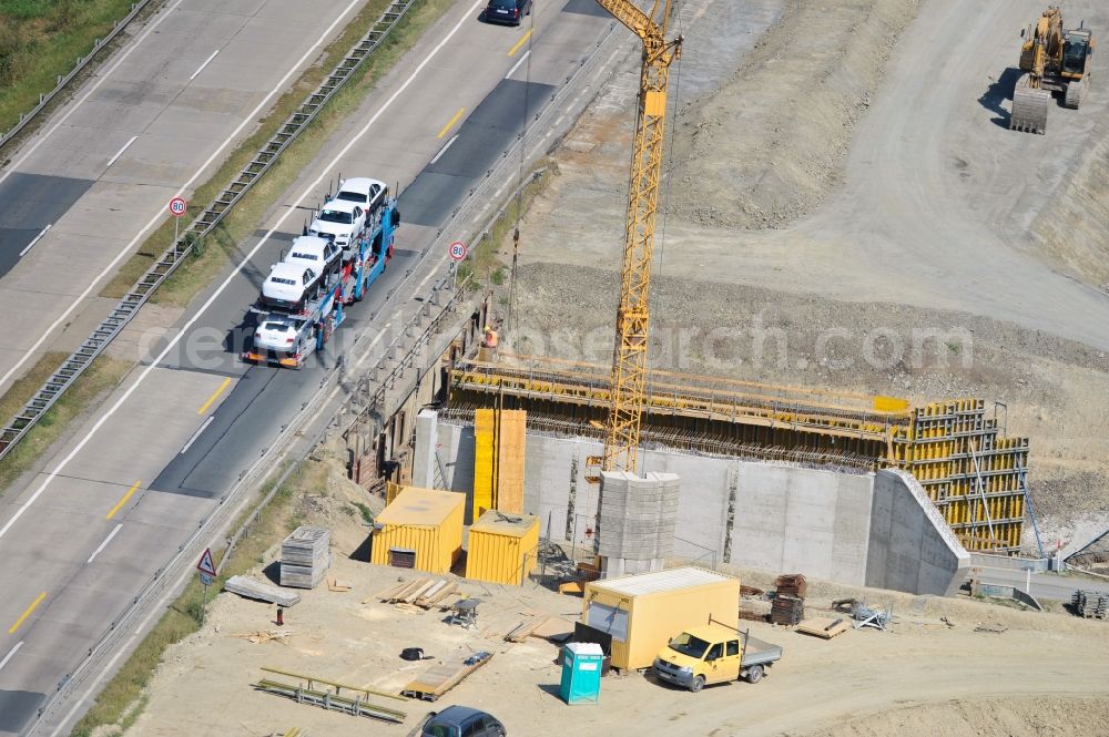 Pahnstangen from above - Ausbau- Arbeiten und Baustellen an der Streckenführung der BAB Bundesautobahn A9 bei Pahnstangen in Thüringen. Derzeit laufen Umbau-, Erweiterungs- und Neubauarbeiten für den sechsspurigen Ausbau der Autobahn 9 zwischen Triptis und Schleiz in Thüringen durch die Arbeitsgemeinschaft ARGE Wayss