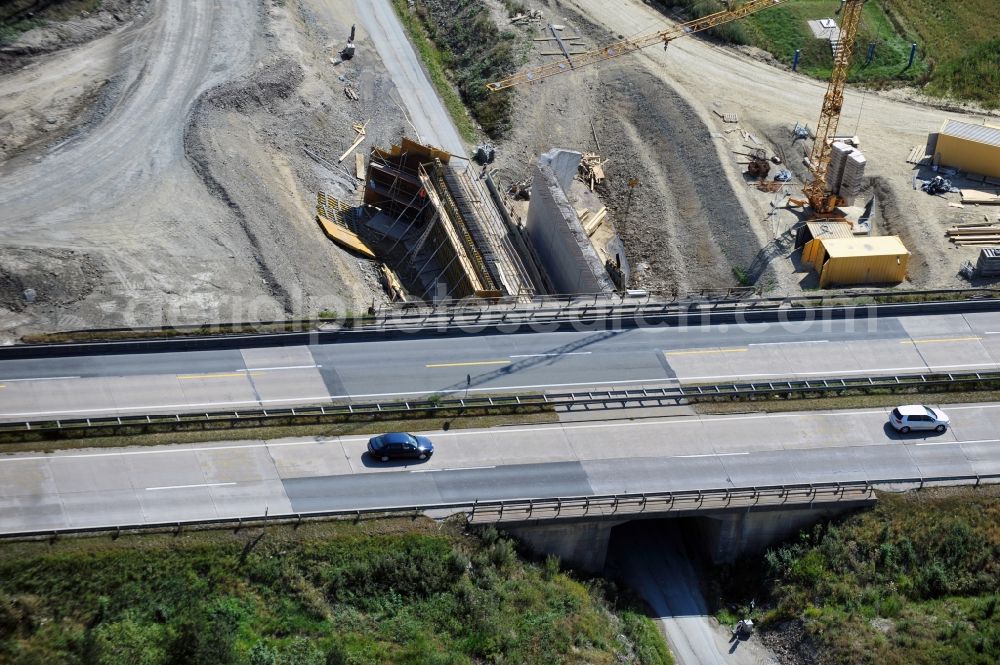 Pahnstangen from the bird's eye view: Ausbau- Arbeiten und Baustellen an der Streckenführung der BAB Bundesautobahn A9 bei Pahnstangen in Thüringen. Derzeit laufen Umbau-, Erweiterungs- und Neubauarbeiten für den sechsspurigen Ausbau der Autobahn 9 zwischen Triptis und Schleiz in Thüringen durch die Arbeitsgemeinschaft ARGE Wayss