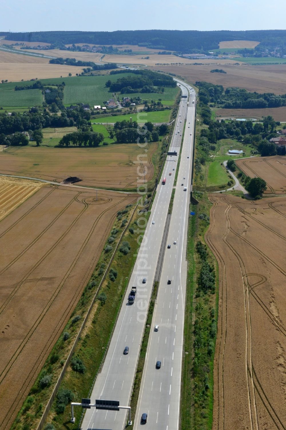 Aerial image Triptis - Buildings and route of the motorway A9 motorway with four lanes now. Currently, reconstruction, expansion and new construction work is underway for the six-lane expansion of Highway 9 between Triptis and Schleiz by Wayss & Freytag Ingenieurbau and EUROVIA VINCI in Thuringia