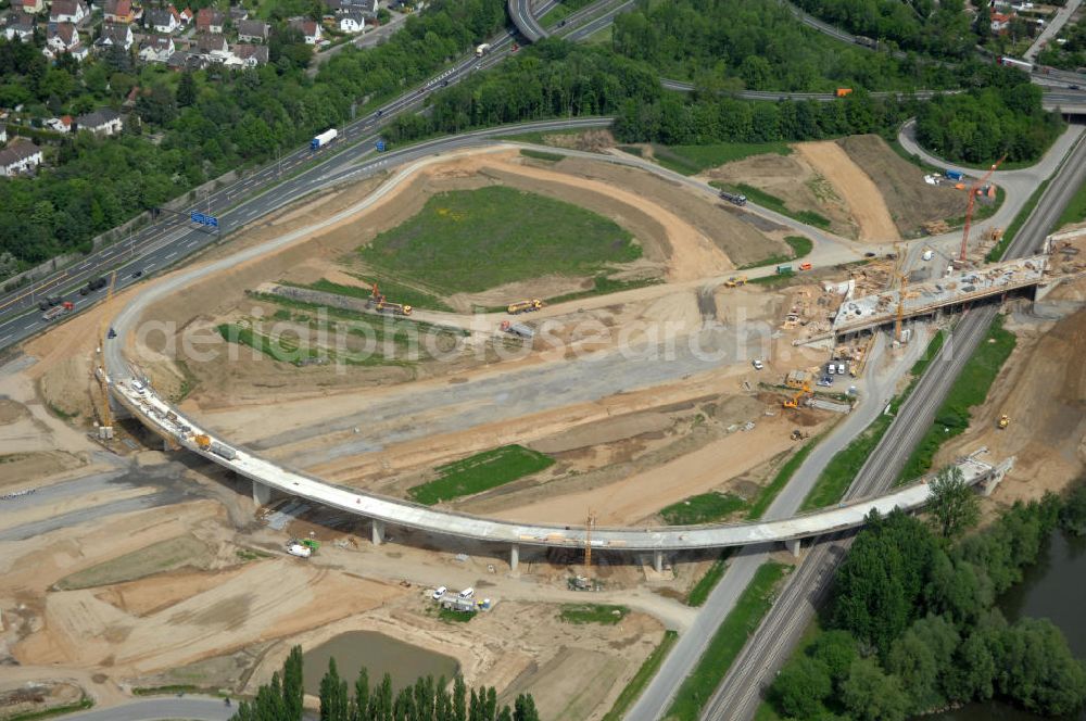 Braunschweig from the bird's eye view: Blick auf den Um- und Ausbau des Autobahndreieck Braunschweig-Südwest an der Autobahn A29 / A 391. Der EUROVIA Baukonzern errichtet hier einige Brückenneubauten. Bauherr ist die Niedersächsische Landesbehörde für Straßenbau und Verkehr. View of the implementation and expansion of the motorway junction Braunschweig-southwest along the highway A29 / A 395th The construction company built EUROVIA here are some new bridges. Owner is the Lower Saxony state authorities for road construction and transport.