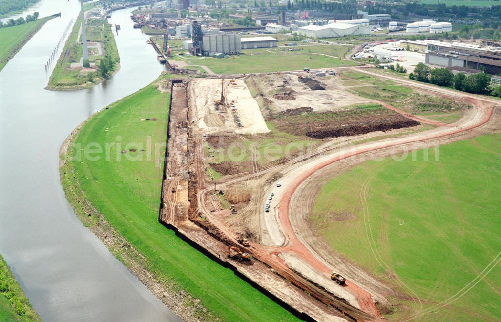 Magdeburg / Sachsen-Anhalt from above - Ausbau des Binenhafens Magdeburg im Zuge von Ausgleichs- und Ersatzmaßnahmen am Wasserstraßenkreuz Magdeburg / Elbe-Havel-Kanal. Ein Projekt des Wasserstraßenneubauamtes Magdeburg