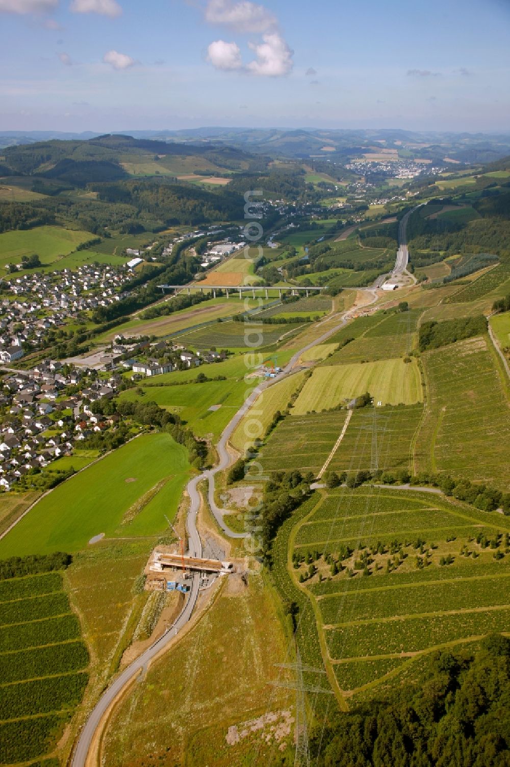 Aerial photograph Olsberg - Expansion of the motorway A46 motorway between Olsberg and Meschede in the Sauerland district in the state of North Rhine-Westfalene,