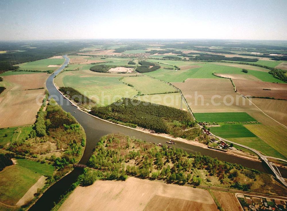 Niegripp / Sachsen-Anhalt from above - Ausbau des Elbe-Havel-Kanales bei Niegripp östlich von Hohenwarthe in Sachsen-Anhalt. Ein Projekt des Wasserstraßen-Neubauamt Magdeburg Frau Roskoden, Kleiner Werder 5c, 39114 MAGDEBURG Tel.: 0391-5352168