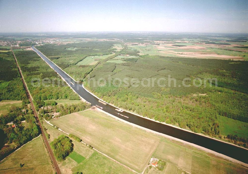 Niegripp / Sachsen-Anhalt from above - Ausbau des Elbe-Havel-Kanales bei Niegripp östlich von Hohenwarthe in Sachsen-Anhalt. Ein Projekt des Wasserstraßen-Neubauamt Magdeburg Frau Roskoden, Kleiner Werder 5c, 39114 MAGDEBURG Tel.: 0391-5352168