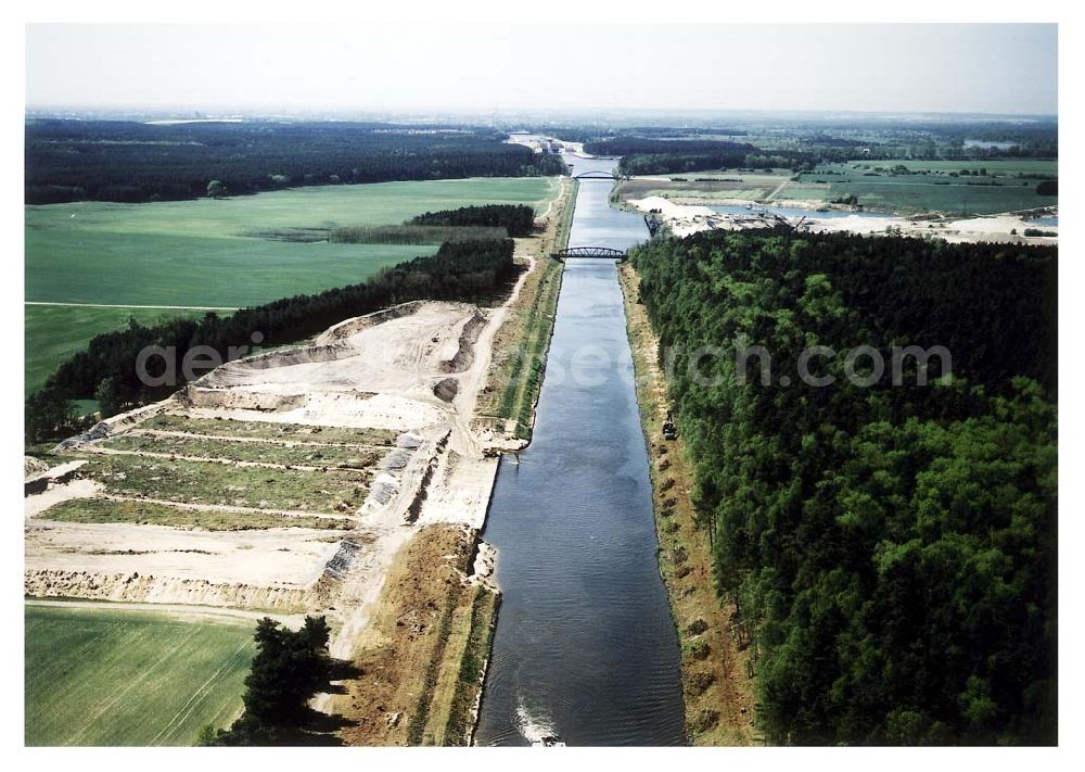 Aerial photograph Parey / Sachsen-Anhalt - Ausbau des Elbe-Havel-Kanales bei Parey in Sachsen-Anhalt. Ein Projekt des: Wasserstraßen-Neubauamt Magdeburg Frau Roskoden, Kleiner Werder 5c, 39114 MAGDEBURG Tel.: 0391-5352168