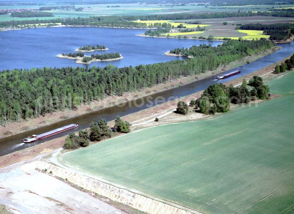 Parey / Sachsen-Anhalt from above - Ausbau des Elbe-Havel-Kanales bei Parey in Sachsen-Anhalt. Ein Projekt des: Wasserstraßen-Neubauamt Magdeburg Frau Roskoden, Kleiner Werder 5c, 39114 MAGDEBURG Tel.: 0391-5352168