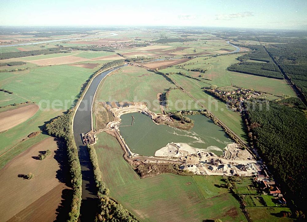 Burg / Sachsen-Anhalt from above - Ausbau des Elbe-Havel-Kanales an der nördkichen Stadtgrenze von Burg in Sachsen-Anhalt.