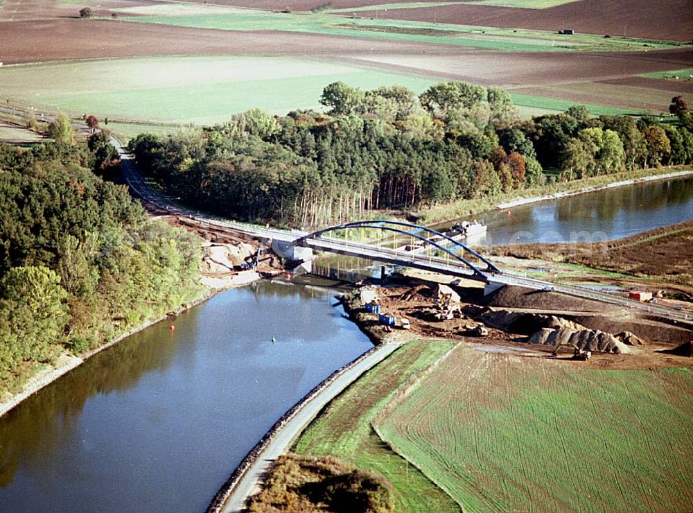 Burg / Sachsen-Anhalt from the bird's eye view: Ausbau des Elbe-Havel-Kanales an der nördkichen Stadtgrenze von Burg in Sachsen-Anhalt.