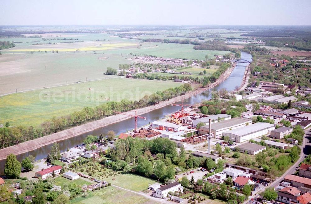 Aerial image Burg / Sachsen-Anhalt - Ausbau des Elbe-Havel-Kanales am nördlichen Stadtrand von Burg in Sachsen-Anhalt. Ein Projekt des Wasserstraßen-Neubauamt Magdeburg Frau Roskoden, Kleiner Werder 5c, 39114 MAGDEBURG, Tel.: 0391-5352168