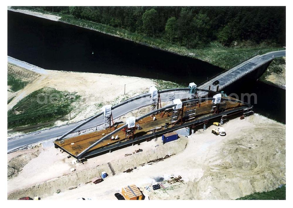 Burg / Sachsen-Anhalt from above - Ausbau des Elbe-Havel-Kanales am nördlichen Stadtrand von Burg in Sachsen-Anhalt. Ein Projekt des Wasserstraßen-Neubauamt Magdeburg Frau Roskoden, Kleiner Werder 5c, 39114 MAGDEBURG, Tel.: 0391-5352168