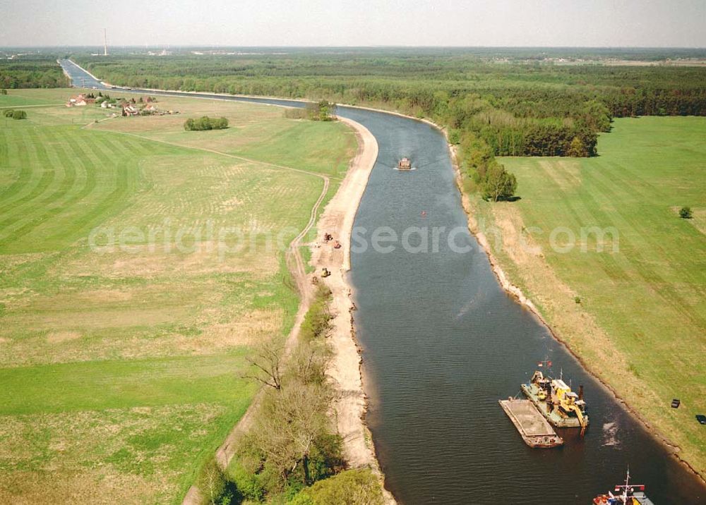 Aerial image Genthin / Brandenburg - Ausbau des Elbe-Havel-Kanales östlich von Genthin in Brandenburg.