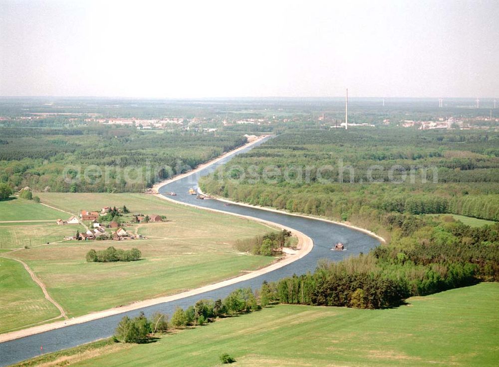 Aerial photograph Genthin / Brandenburg - Ausbau des Elbe-Havel-Kanales östlich von Genthin in Brandenburg.