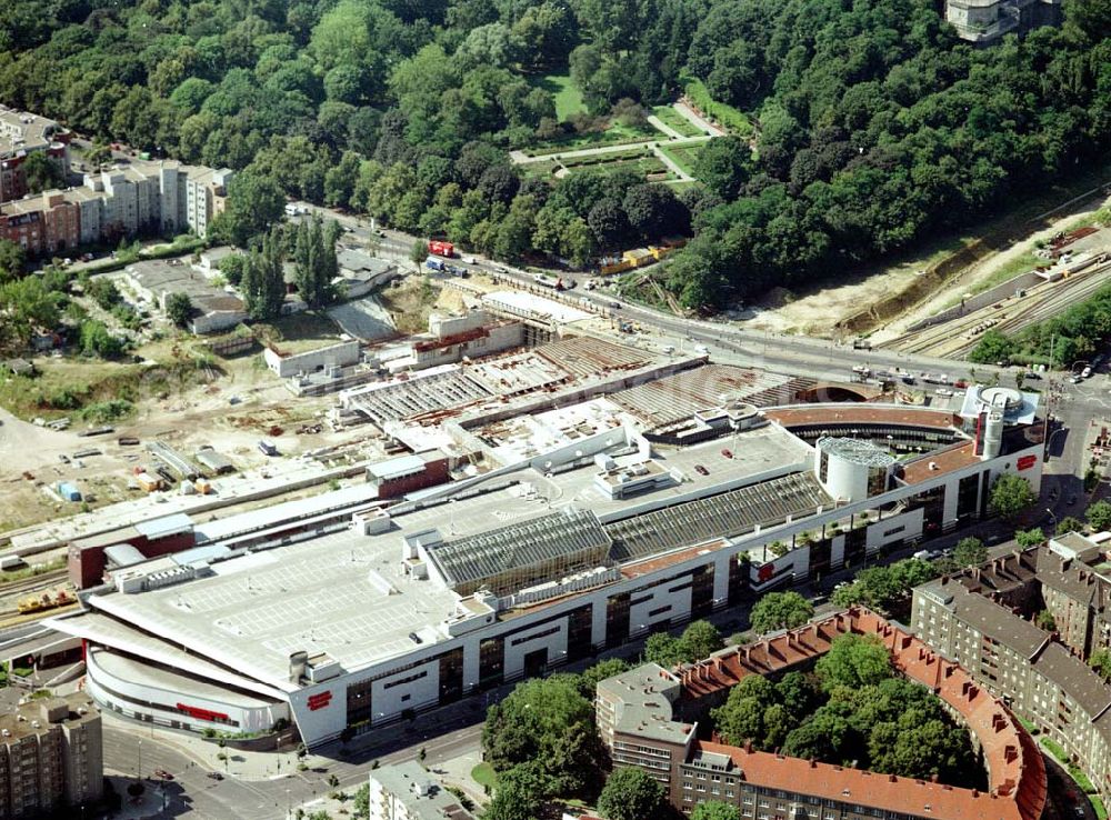 Berlin - Wedding from the bird's eye view: Ausbau des Innernringes der Deutschen Bahn zwischen dem Bereich Bornholmer Brücke - Nordkreuz - S-Bhf. Gesundbrunnen.