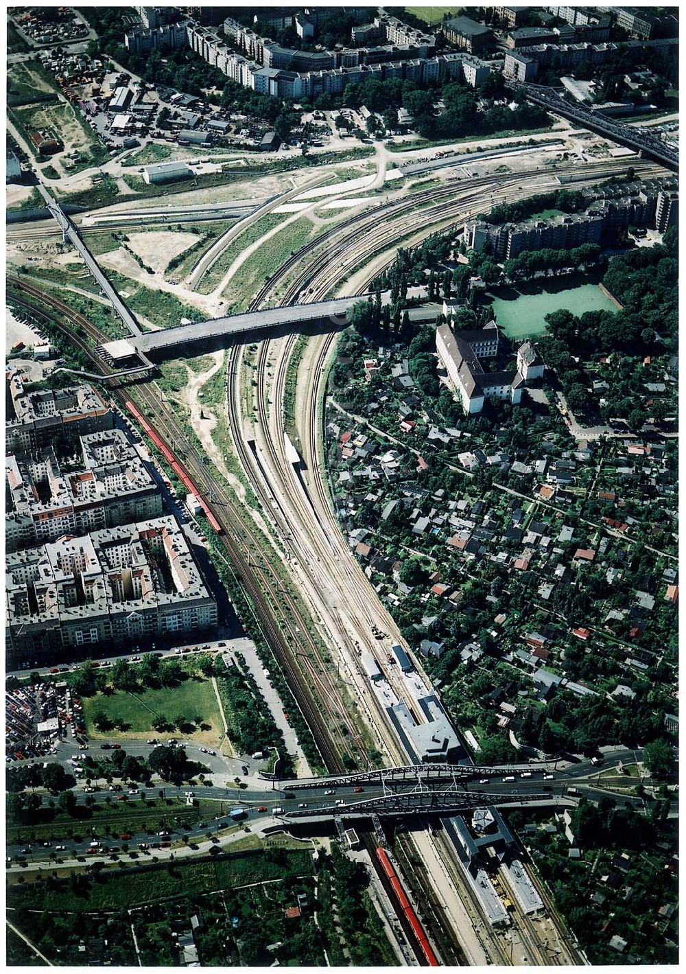 Berlin - Wedding from the bird's eye view: Ausbau des Innernringes der Deutschen Bahn zwischen dem Bereich Nordkreuz - und Bornholmer Brücke.