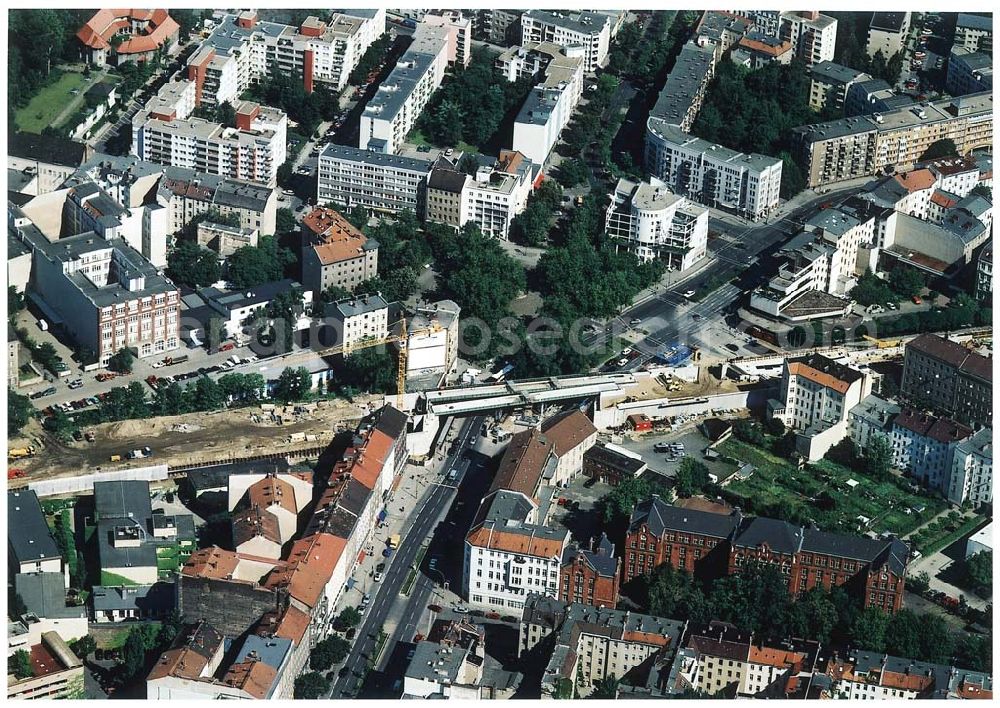 Berlin - Wedding from above - Ausbau des Innernringes der Deutschen Bahn zwischen dem Bereich Westhafen - Müllerstraße.