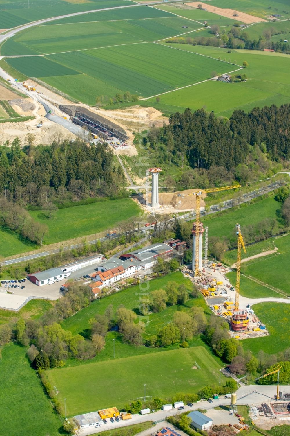 Bad Wünnenberg from the bird's eye view: Construction of the bypass road bridge Aftetalbruecke in in Bad Wuennenberg in the state North Rhine-Westphalia