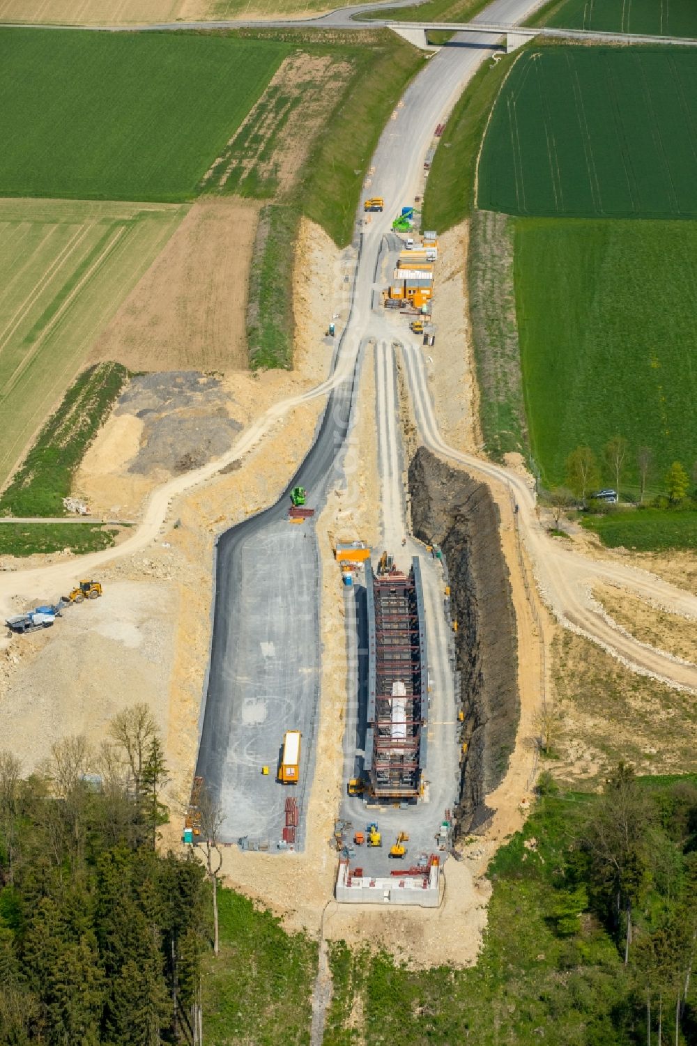 Bad Wünnenberg from above - Construction of the bypass road bridge Aftetalbruecke in in Bad Wuennenberg in the state North Rhine-Westphalia