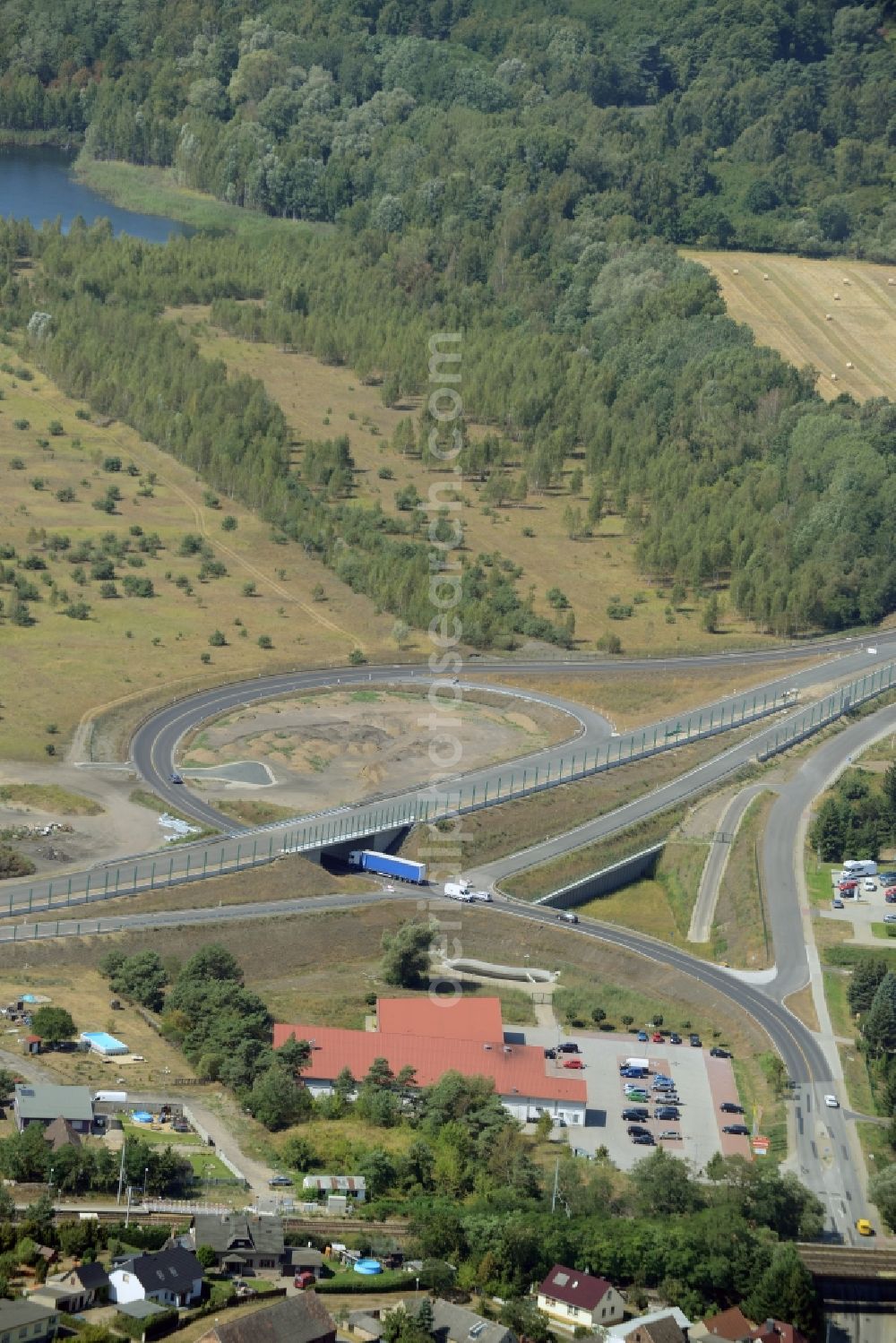 Brieskow-Finkenheerd from the bird's eye view: Construction of the bypass road in in Brieskow-Finkenheerd in the state Brandenburg